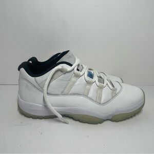 Nike Air Jordan 11 Low AV2187-117 White Legend Blue Mens Size 10 Retro